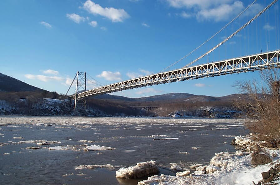 Bear Mountain Bridge, Orange and Westchester Counties, NY. Carman-Dunne, P.C. performed a singularly precise monitoring survey of the towers, cables, and anchorage units.